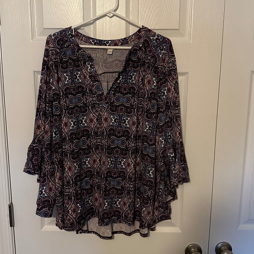 Cato Long Sleeve Blouse 22/24W Purple/Pink/Blue Patterned